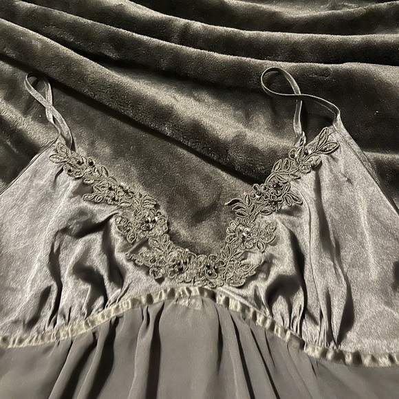 Linea Donatello bundle: 2 babydoll sleep dresses - Picture 2 of 6